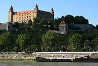 Bratislava (Bus - Bateau)