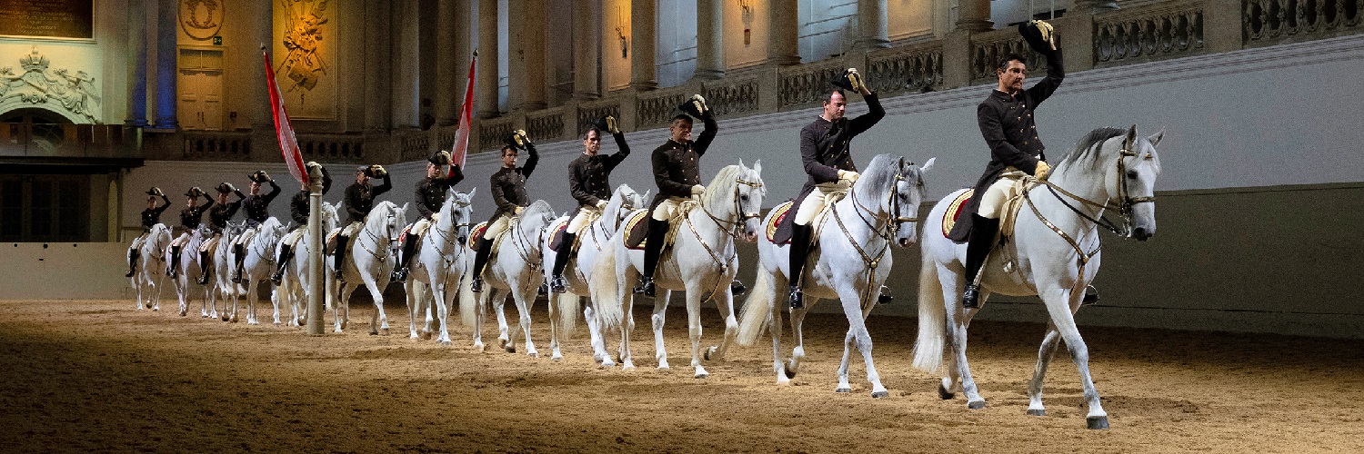 Escuela Española de Equitación